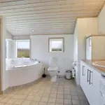 Lk2194-lokken-narhvalvej-9 * Løkken