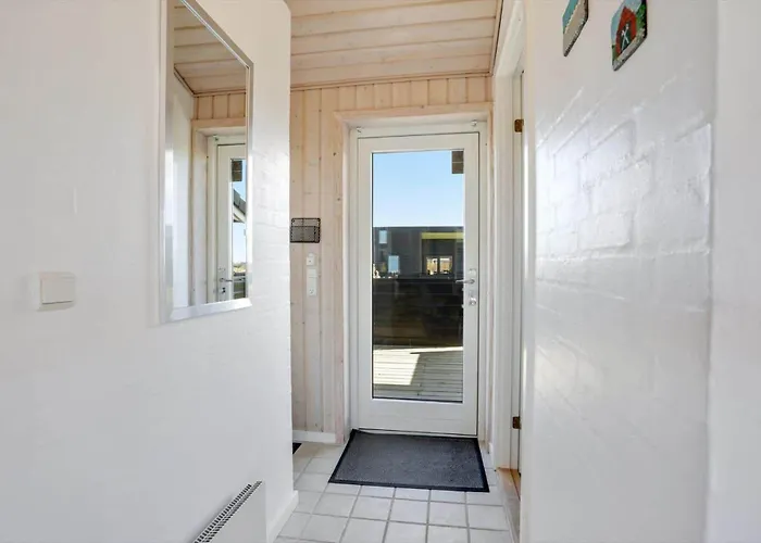 Lk2194-lokken-narhvalvej-9 * Løkken